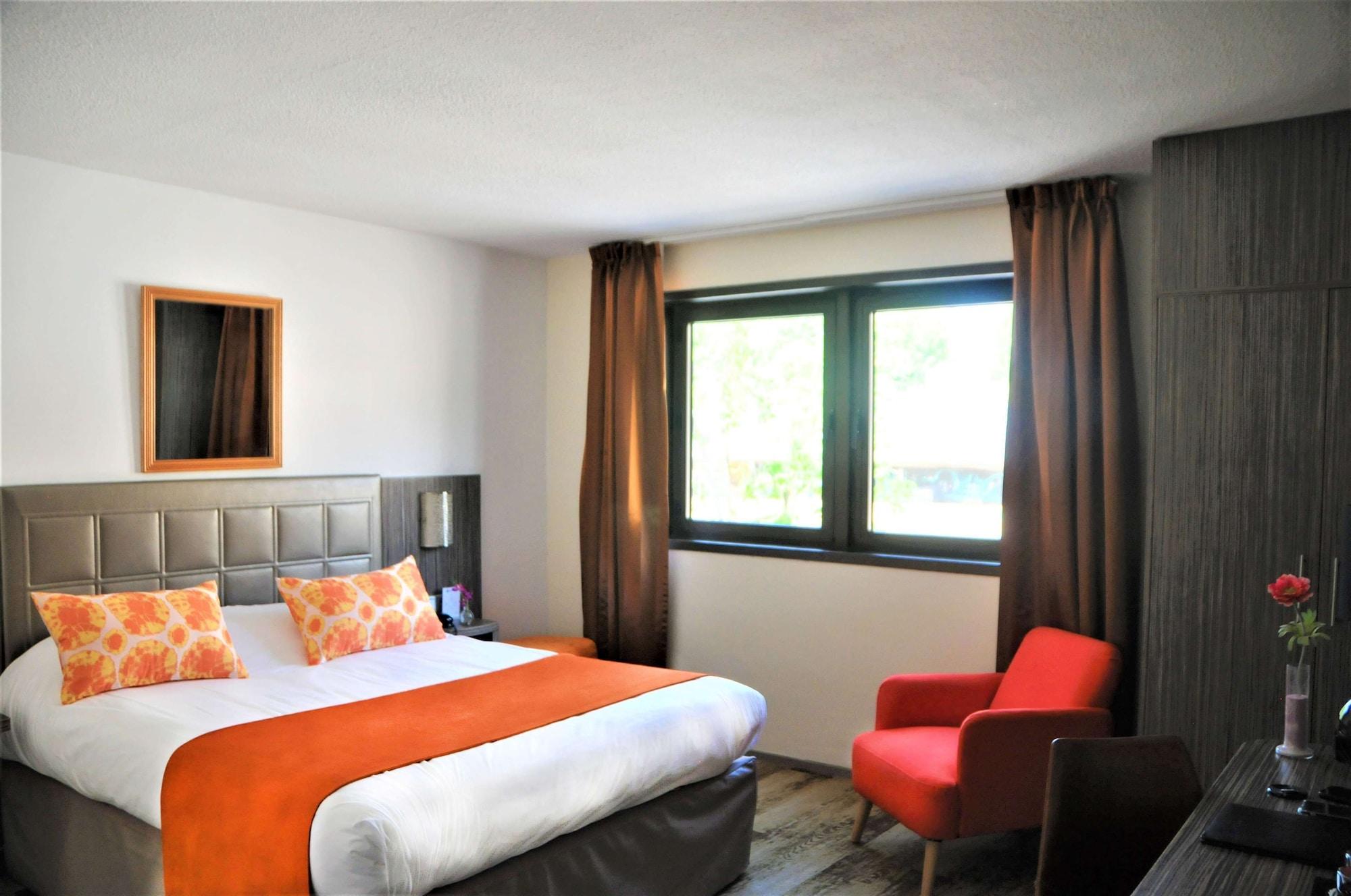 Hotel Atrium Arles Centre Экстерьер фото