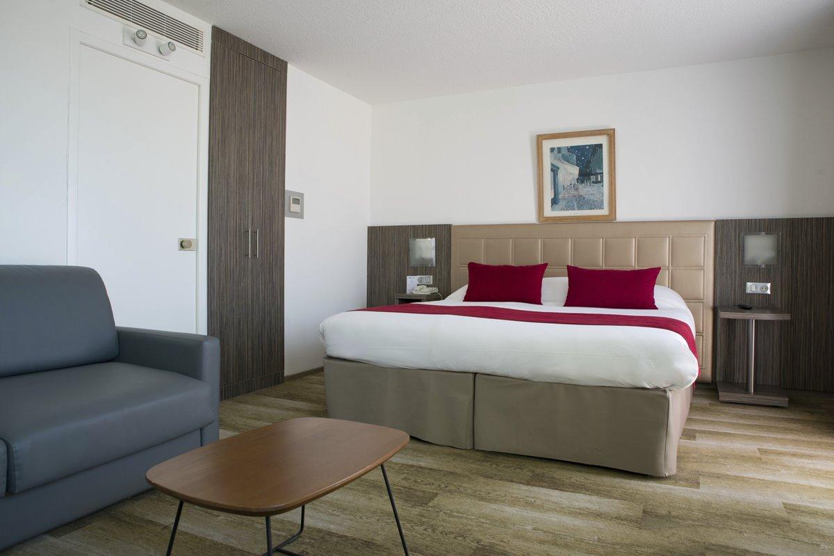 Hotel Atrium Arles Centre Экстерьер фото